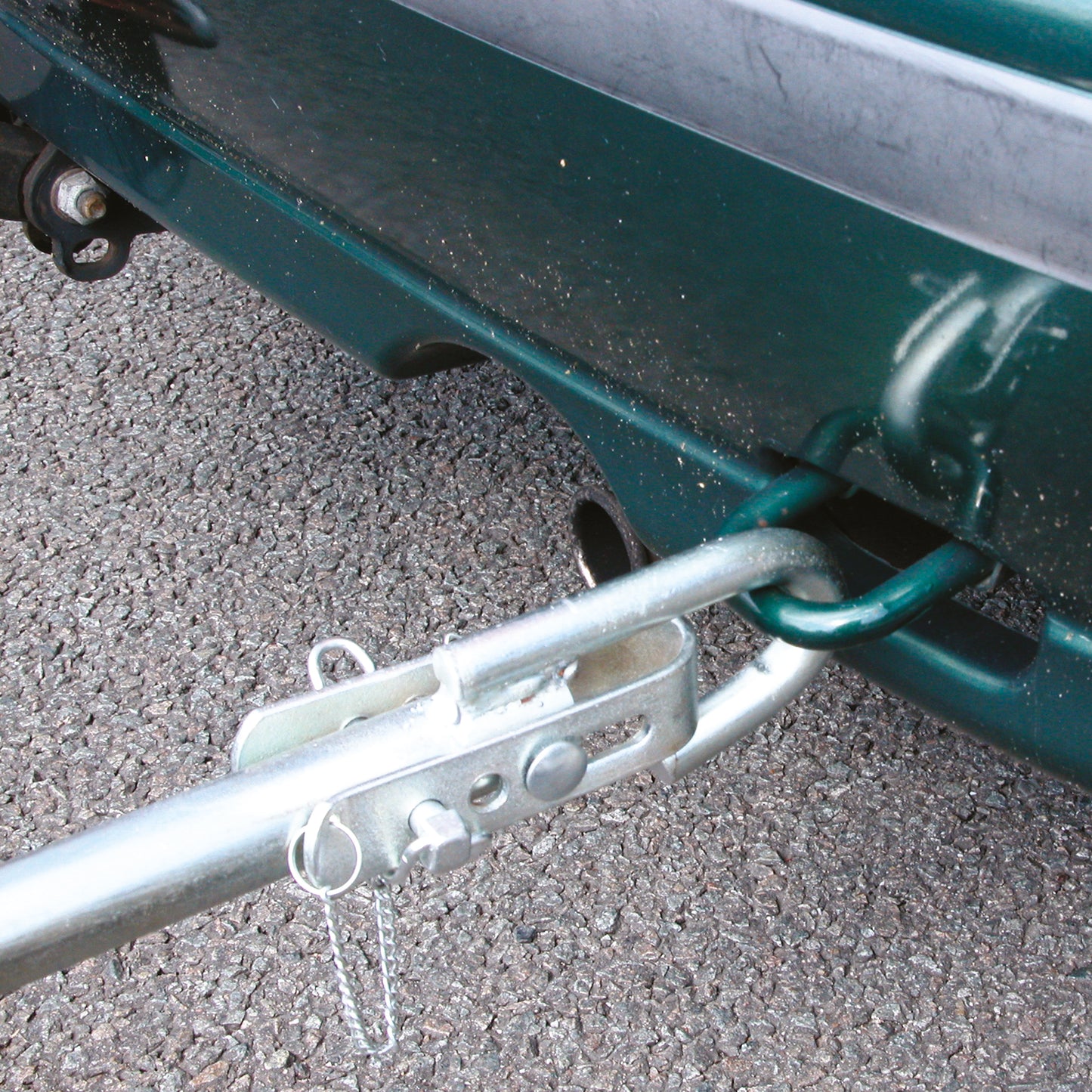 BARRE DE REMORQUAGE 180CM - 1800KG MAX TUV/GS CARPOINT