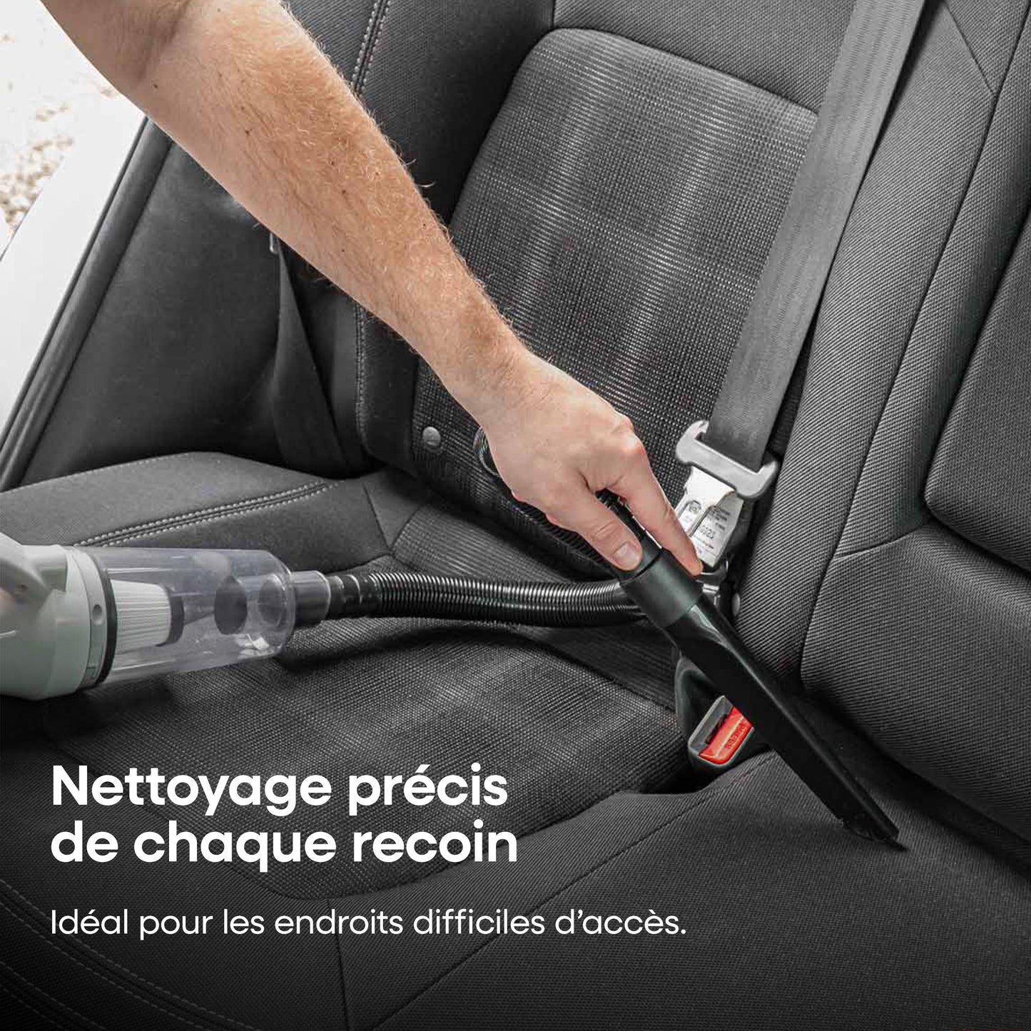 ASPIRATEUR DE VOITURE 12V 60W AVEC EMBOUTS AMIO