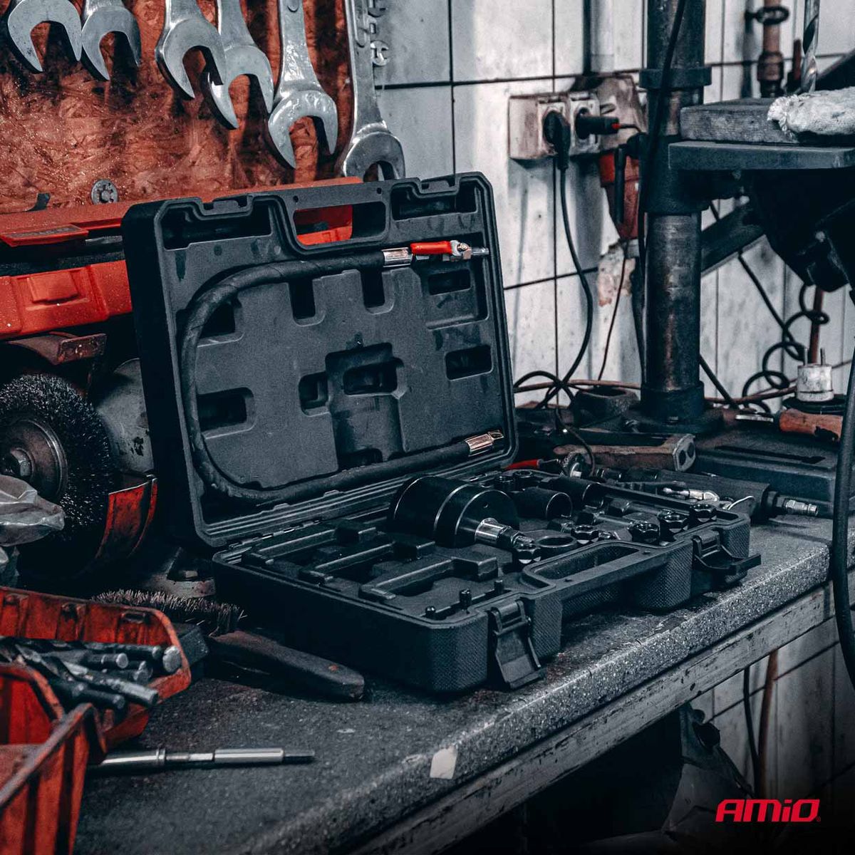 COFFRET EXTRACTEUR PNEUMATIQUE D'INJECTEURS AMIO