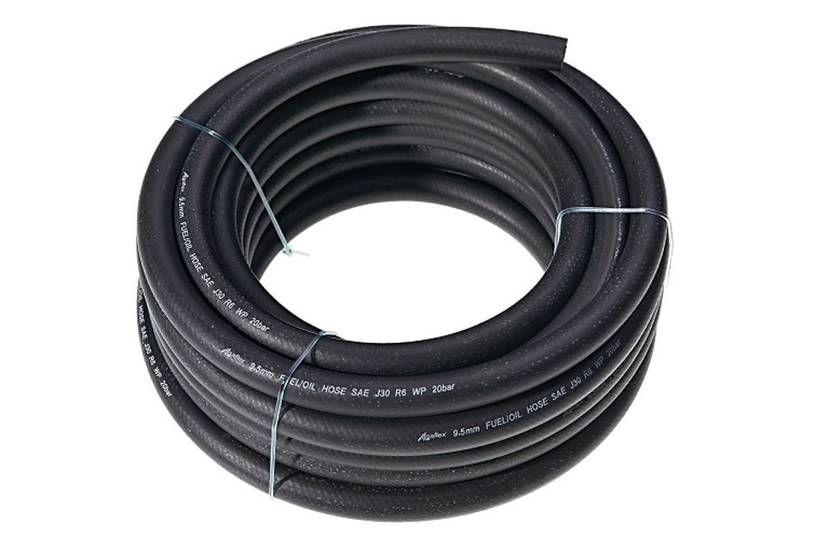 TUYAU DE CARBURANT EN CAOUTCHOUC RENFORCÉ 3 COUCHES FI 4 MM/1 MB (ROULEAU 10M) AMIO