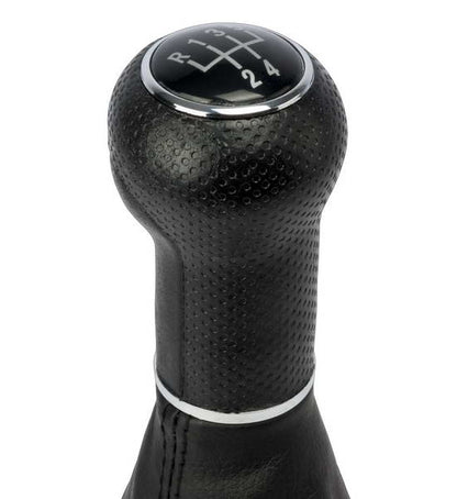 POMMEAU + SOUFFLET ADAPTABLE POUR GOLF 4   5/6 VITESSES 12MM